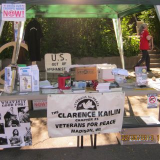 IMG_5395_Willy_St_Vets_For_Peace_display.JPG